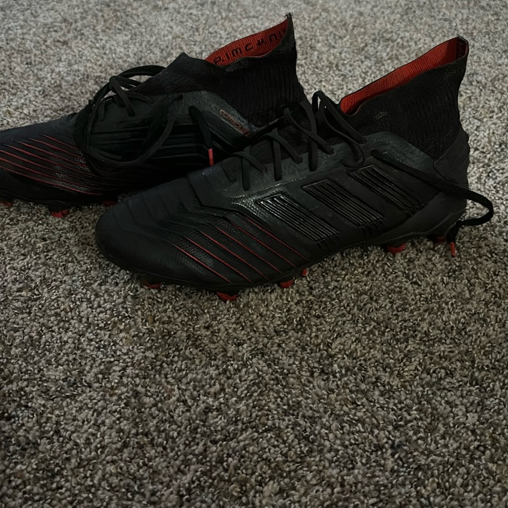 Size 8 1/2 men’s soccer cleats
